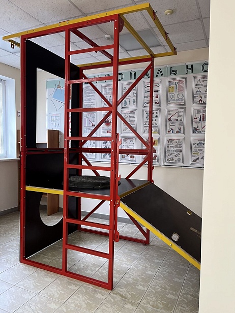 г. Альметьевск ЧОУ ДПО "Учебно-производственный центр" обучает практическим занятиям на УТП "АЛЬПИНИСТ" г. Альметьевск ЧОУ ДПО "Учебно-производственный центр" обучает практическим занятиям на УТП "АЛЬПИНИСТ"